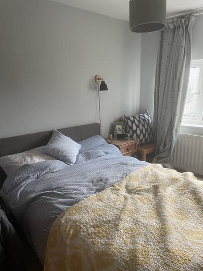 Double room available in 2 bed terraced cottage Main Photo