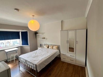  Room  rent  Nw2  Main Photo