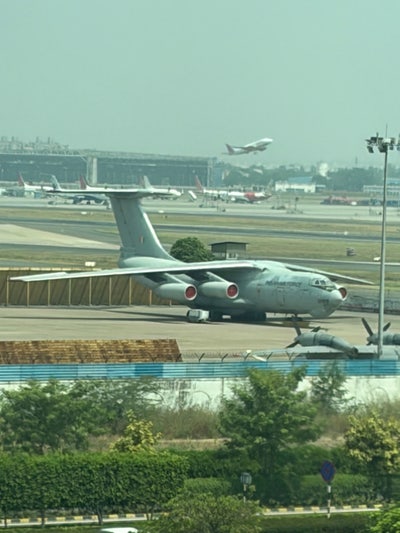 Cabin Crew seeking peaceful home  Main Photo