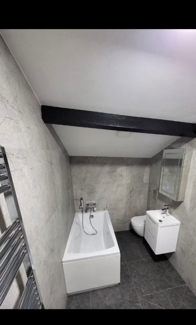 2 bedroom house  Main Photo