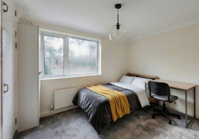 Inclusive Double Room in modern house Main Photo