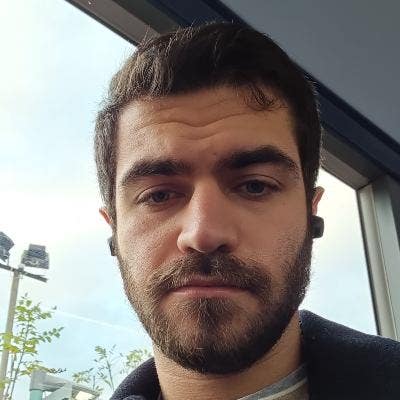 I am a professional (doctor) male aged 30. I ... Main Photo