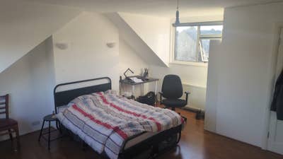 Ensuite Room available for the Summer Main Photo
