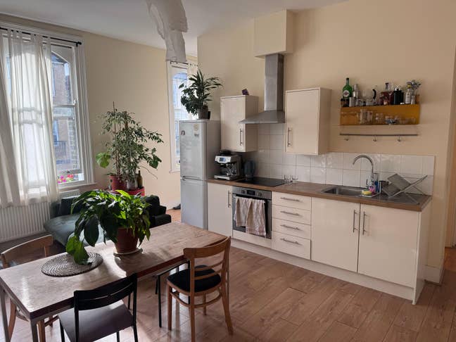 Room in a Shared Flat, Bethnal Green Main Photo
