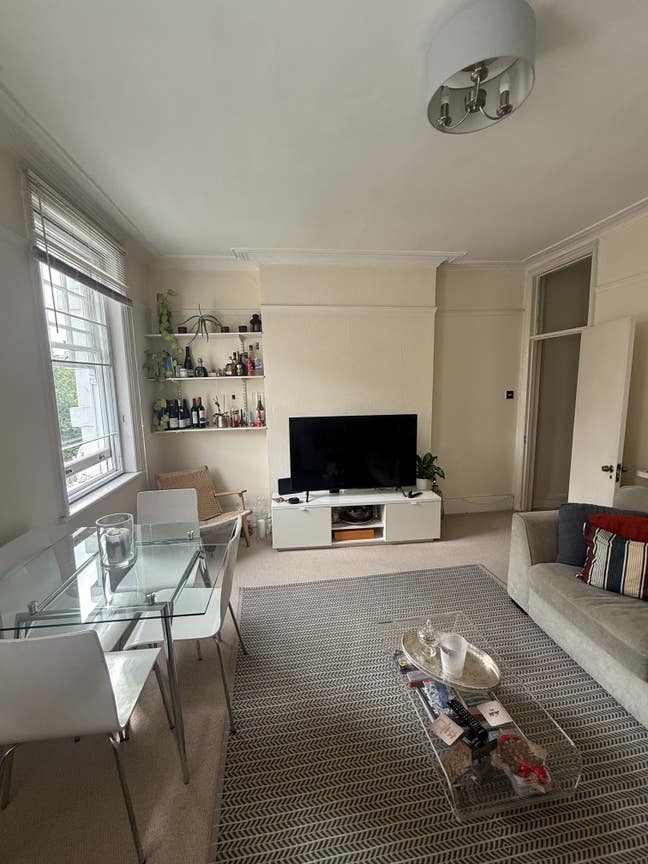 Spaci Double Room | Opposite Belsize Park Station Main Photo