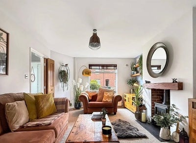 2 Rooms available| No Deposit | All Bills Included Main Photo