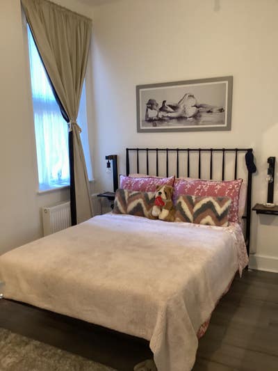 Double bedroom in Fulham with sole access Main Photo