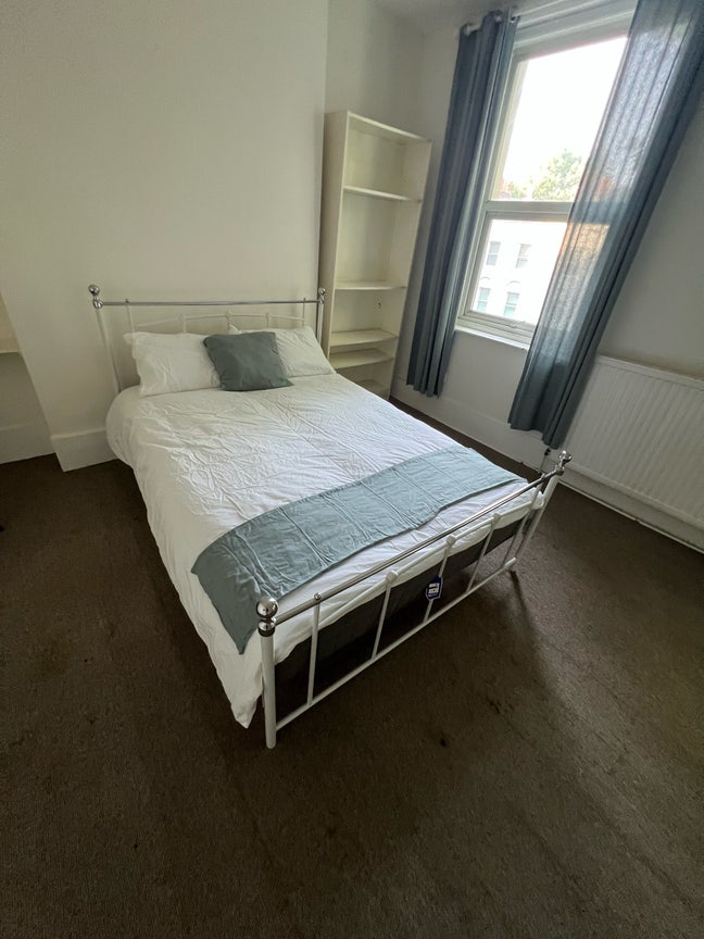 Flat Share - Waterloo/Elephant and Castle (SE1) Main Photo