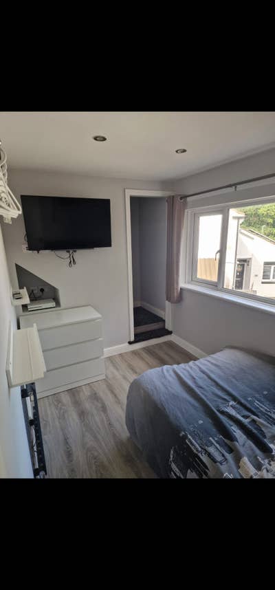 Small double room  Main Photo