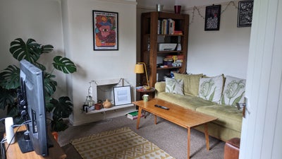 Single room in clean and friendly house Main Photo