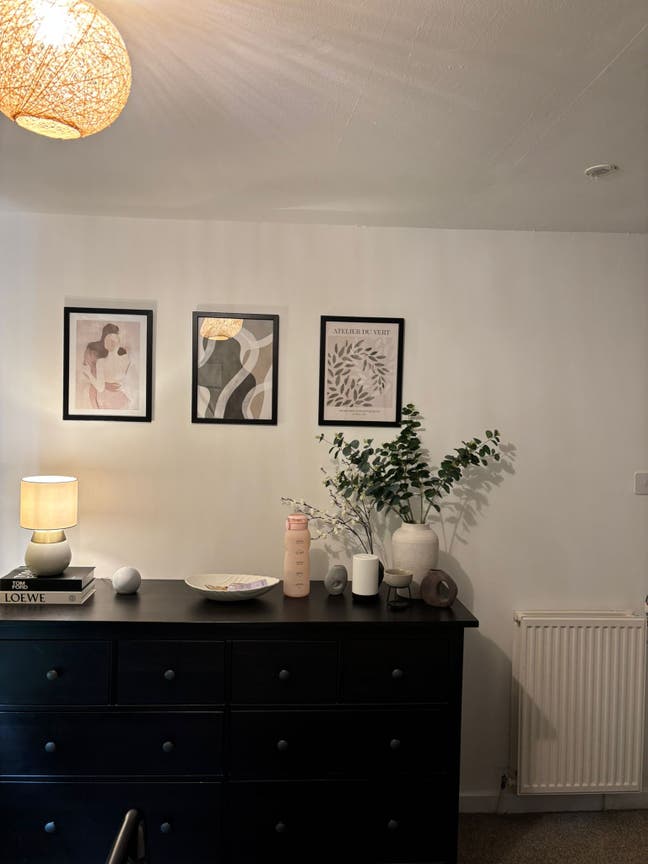 Lovely Quiet Shawlands Flat Main Photo