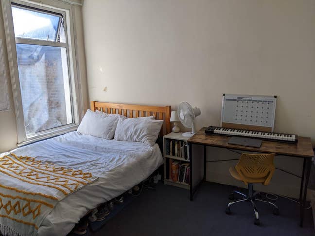 Double room in 4 bed house share  Main Photo