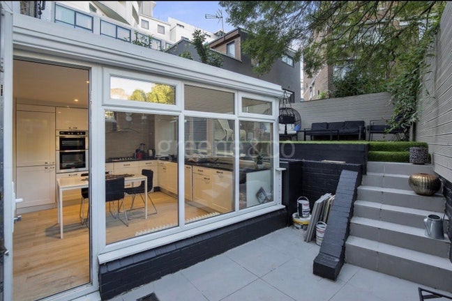 🪴 Bills Inc Stunning spacious garden flat!  Main Photo