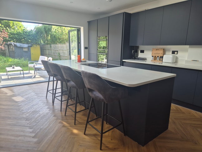 🏡Double Bedroom with private bathroom in Horfield Main Photo