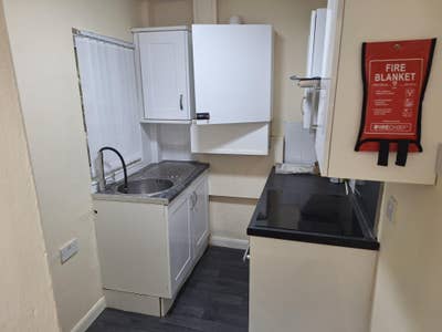 4 Bedroom Terrace | &pound;100pw All Bills Included | Main Photo