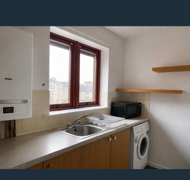 Modern double room available for Rent on2 bhk flat Main Photo