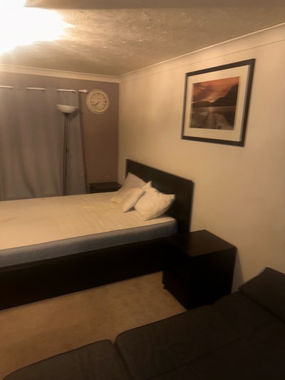 Double room to let  Main Photo
