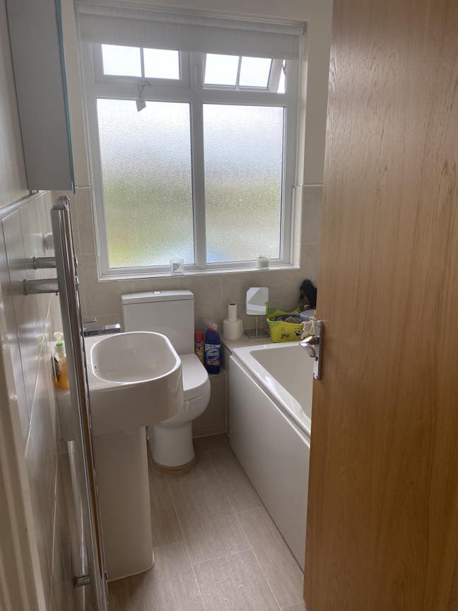  2 days a week availability  Main Photo