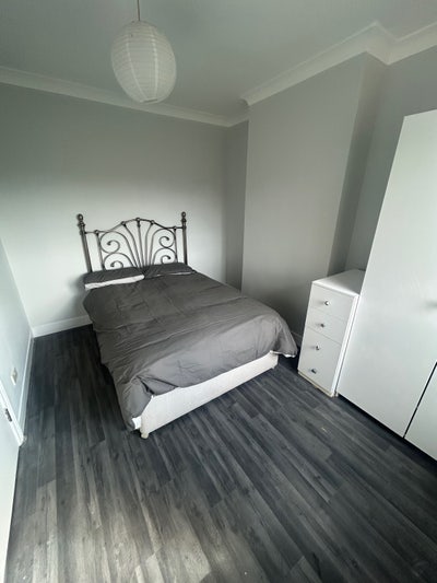 Room for let,  5 Mins from Thornton Heath Station  Main Photo