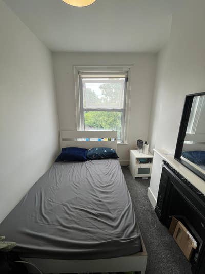 Cosy room with a double bed Main Photo
