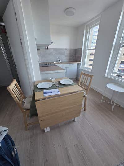 Studio Flat Tenancy Available  Main Photo