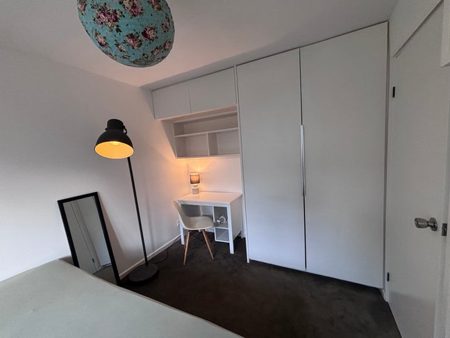 Fresh and bright double room in West Norwood Main Photo