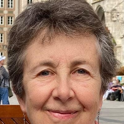Retiree seeks short-term let Main Photo
