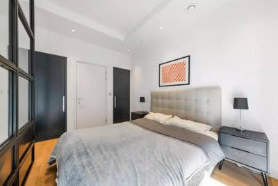 Luxury Development- London City Island  Main Photo