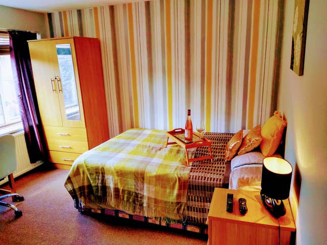 Quiet Professional House Share | Flexible Contract Main Photo