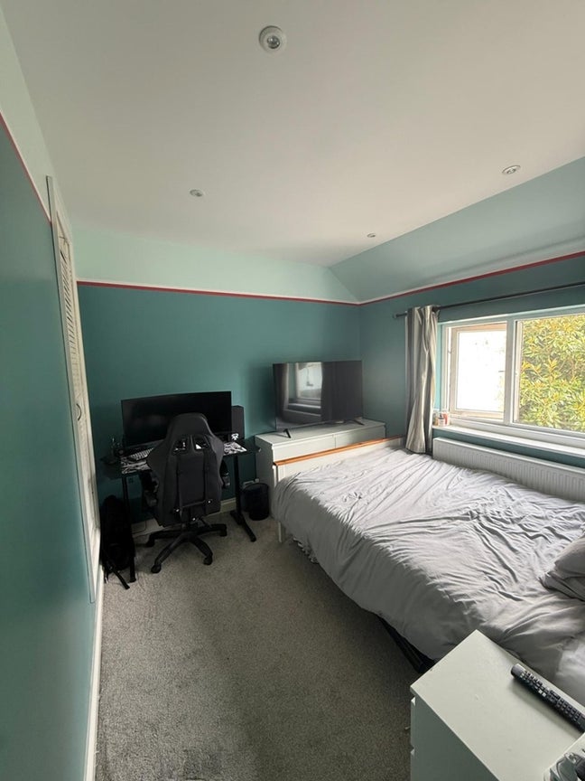 Double room (council tax and Wifi included) Main Photo