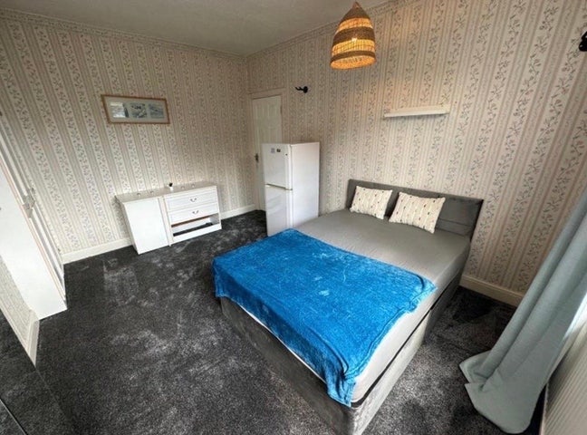 ✨ 🛏️ Spacious Double Room to Let in- Kingsbury  Main Photo