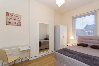  Double Room - Putney Bridge  Main Photo