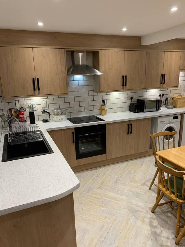 Ensuite Bedroom 5 Min Walk to City /Ntu Main Photo