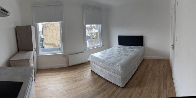 Studio to Rent in Leytonstone (Furnished) Main Photo