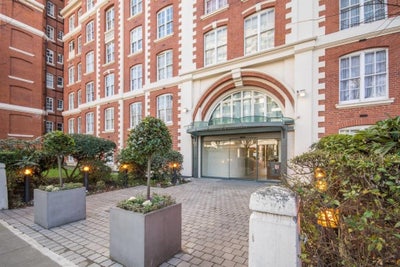 Double room in St Johns Wood Main Photo