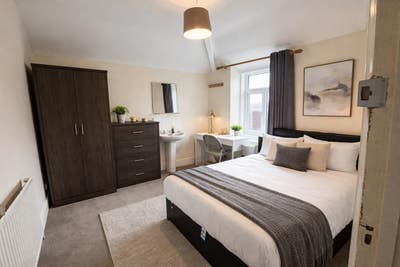  Furnished Double  Room Near Town Centre Main Photo
