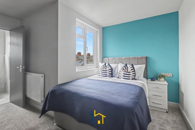 Brand New 6 Bed HMO | 3 Rooms Available- Aylestone Main Photo