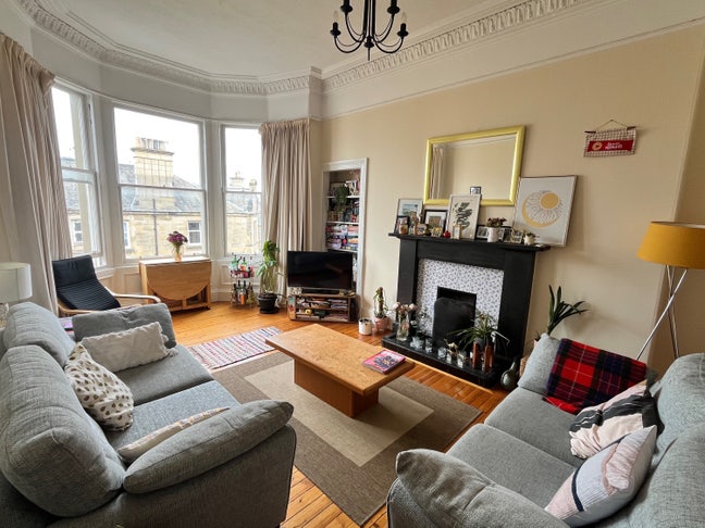 Room for rent in lovely Morningside flat  Main Photo