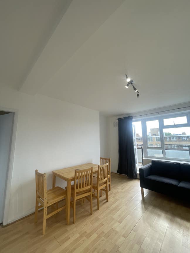 Spacious 2 bed flat in Brook Green/Hammersmith Main Photo