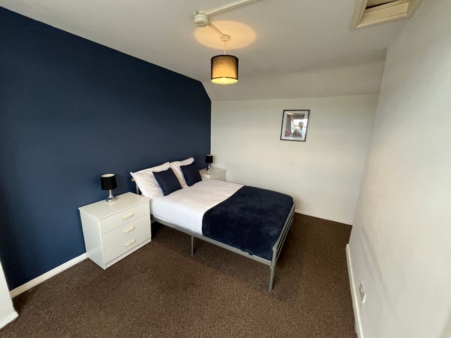 Furnished Loft Room on Field Drive, Shirebrook  (A Main Photo