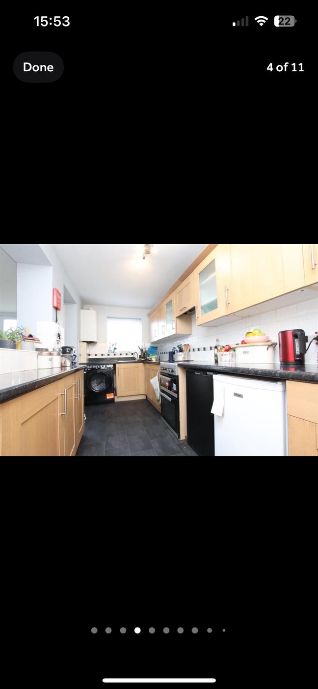 Looking for one more housemate for a 4 bedroom.  Main Photo
