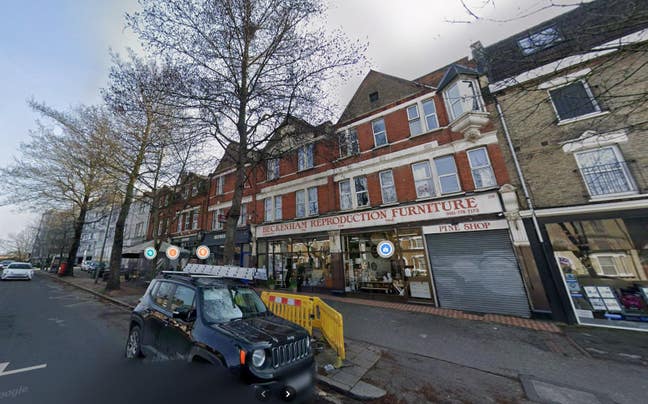 DSS - Double Room Available in Crystal Palace BR3 Main Photo