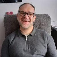 Professional Male seeks a double room Main Photo