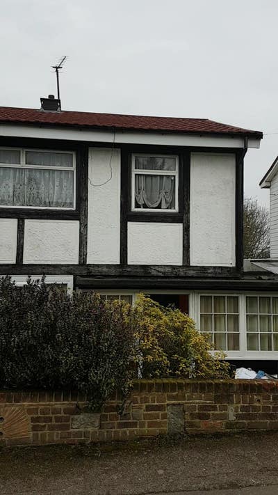 2 rooms for E15 students in 4 bed house Main Photo