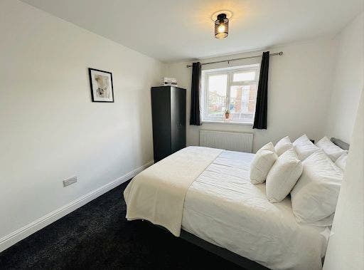 Room Available - Garden House Maple Main Photo