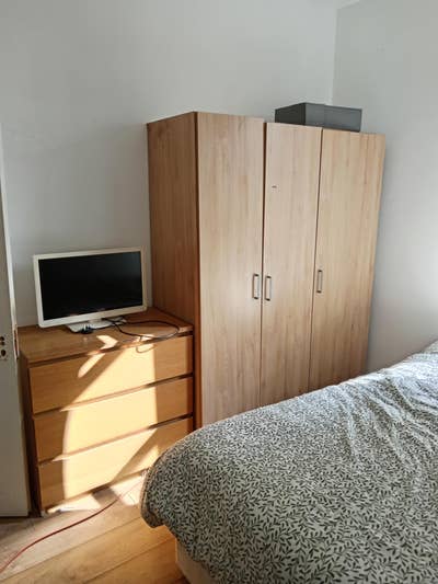 Double Room to Let Main Photo