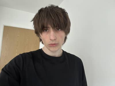 21 y.o. russian tech graduate in sales/pm  Main Photo