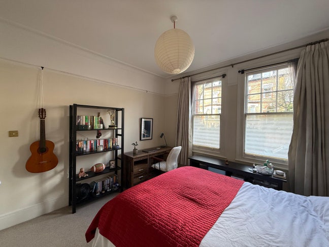 Amazing Balham room with walk in wardrobe Main Photo