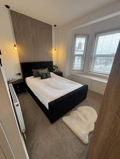Spacious first floor studio - all bills Main Photo