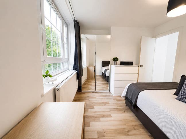 ⭐ Big Double Room in Aldgate East / Zone 1 Main Photo